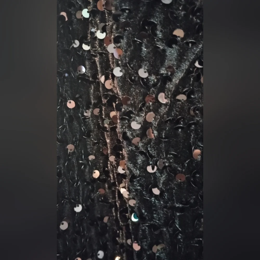 LAST CHANCE SALE Black Shein Icon Dress - Picture 6 of 14